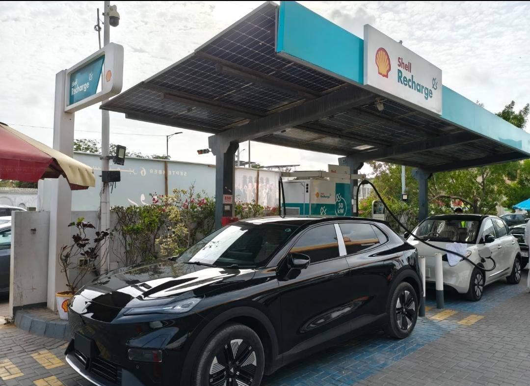 Shell Recharge DHA Phase 5 Karachi EV charging station in Karachi, 180 kW CCS2